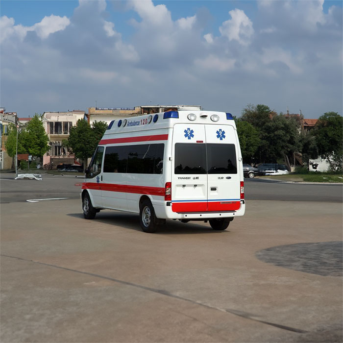深圳租赁私人救护车联系电话