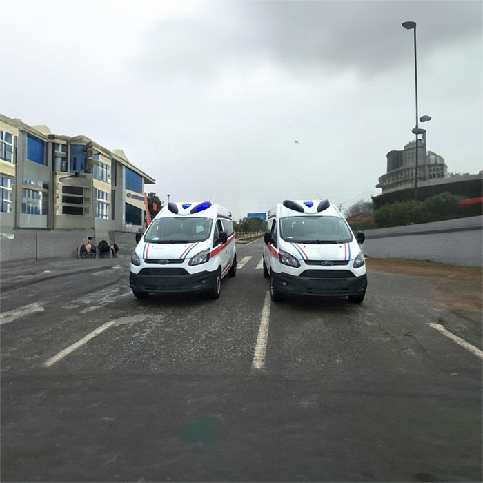 深圳租赁私人救护车电话号码