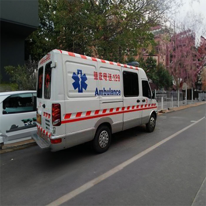 深圳出租私人救护车电话号码