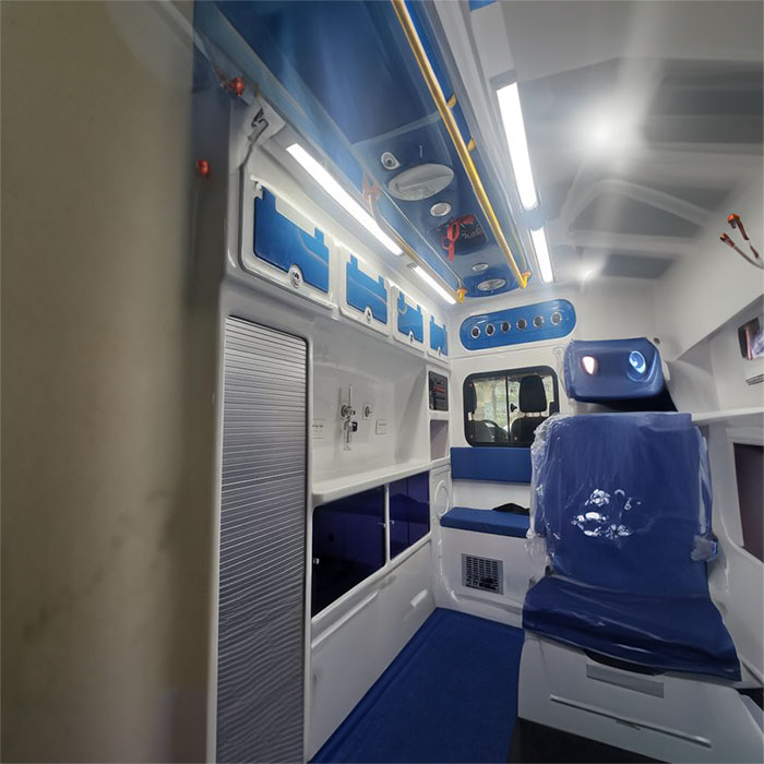 深圳租赁私人救护车联系电话