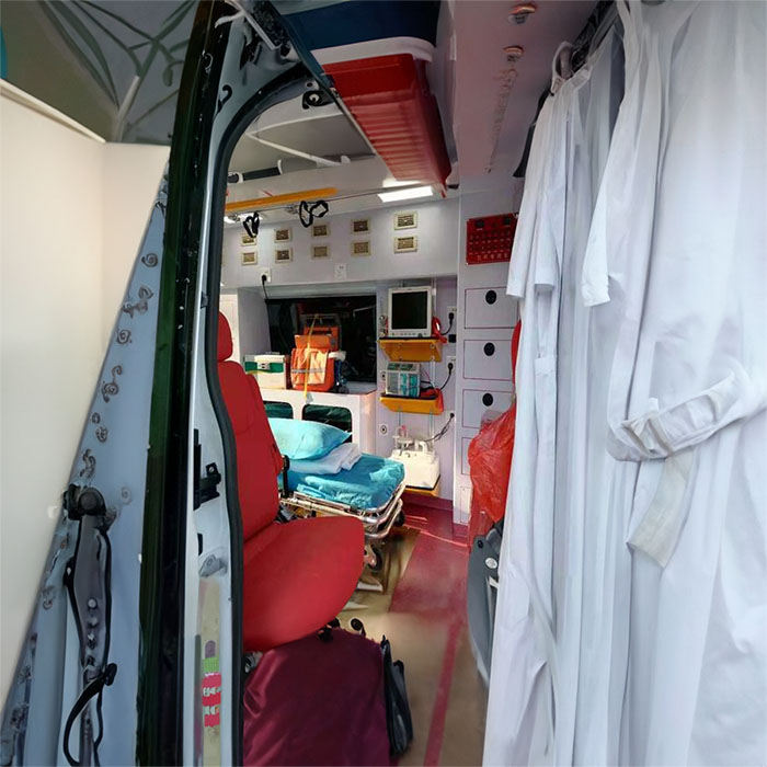 深圳租赁救护车电话