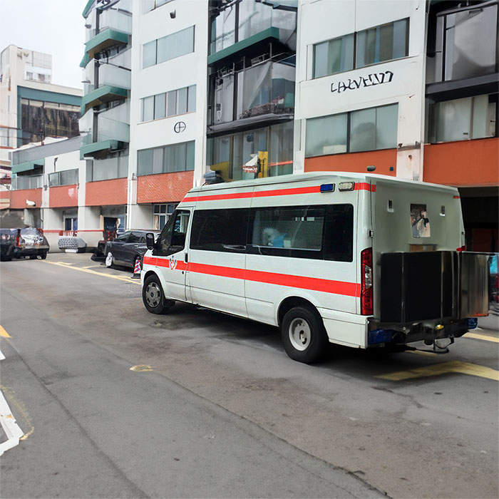 深圳出租急救车联系电话