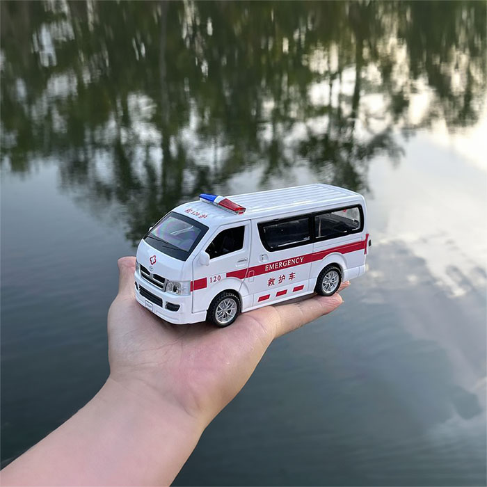 深圳租赁私人救护车联系电话