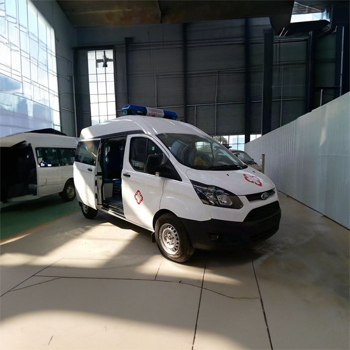 深圳租赁私人救护车联系方式