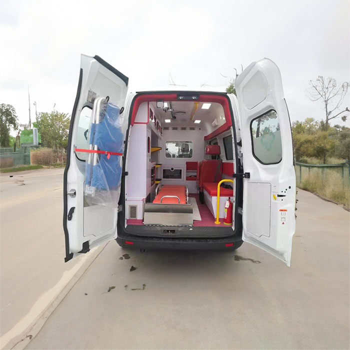 深圳租赁私人救护车联系电话