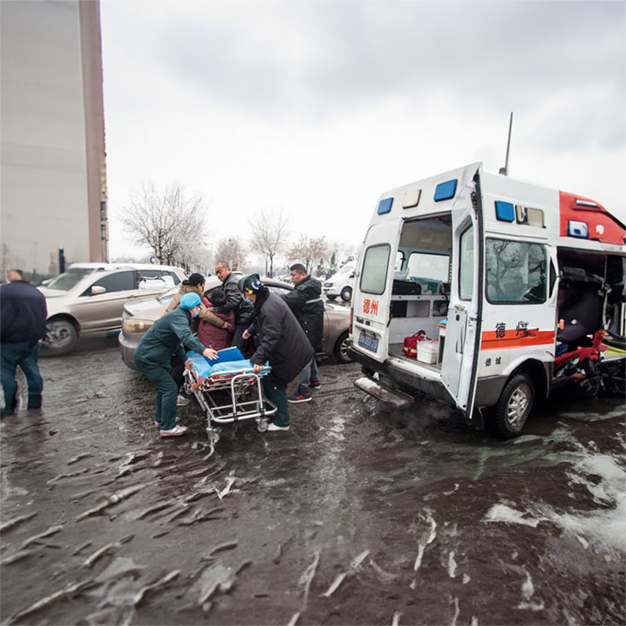 深圳出租救护车电话