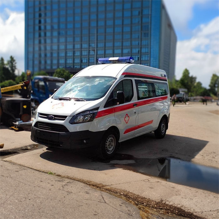深圳租赁私人救护车电话号码