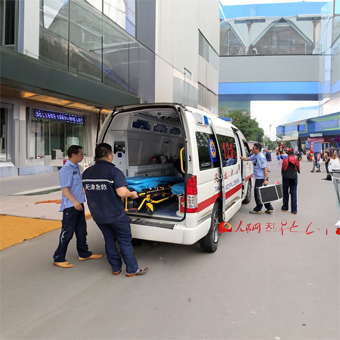 深圳租赁救护车联系方式