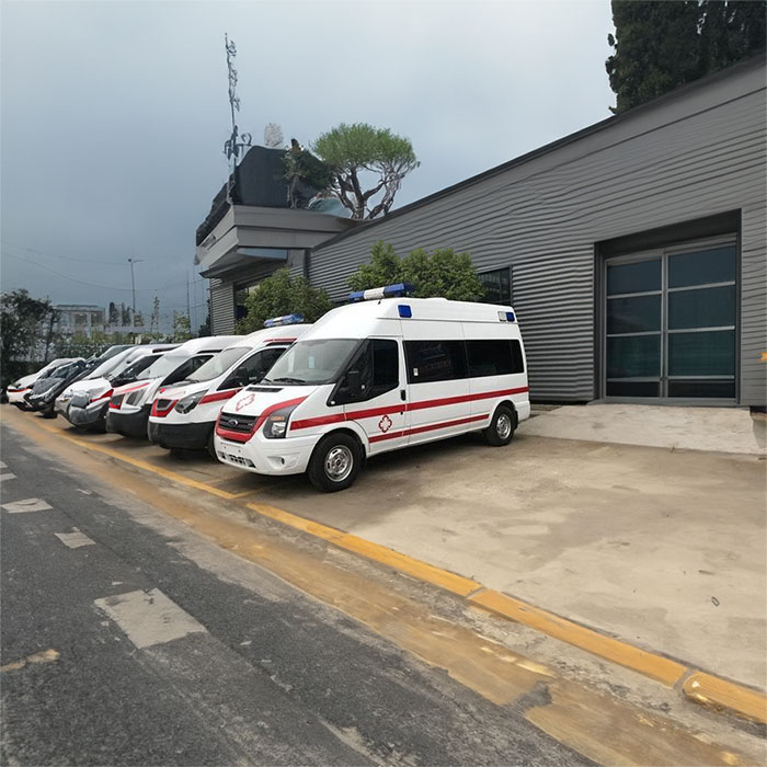 深圳租赁救护车电话号码