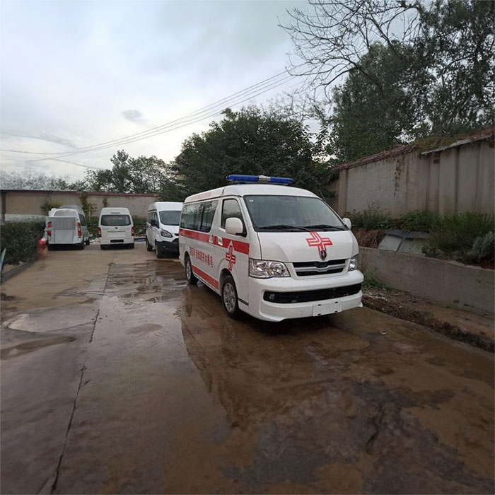 深圳出租私人救护车联系电话