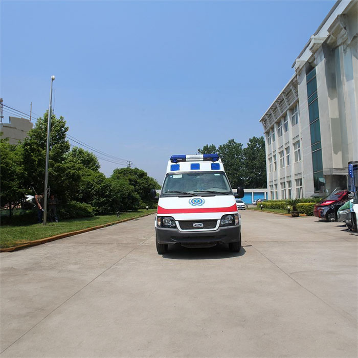 深圳租赁救护车电话