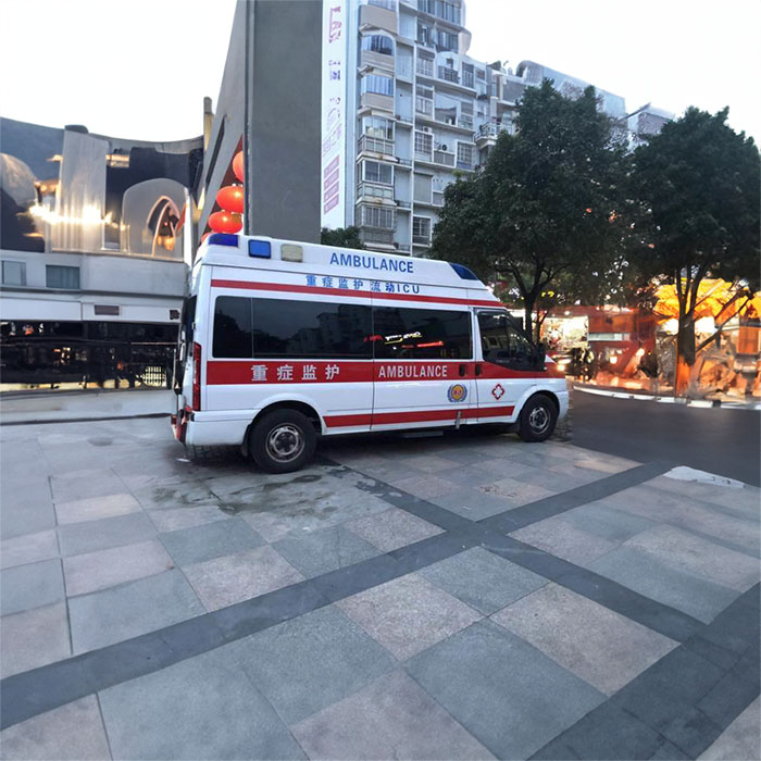深圳租赁私人救护车电话号码