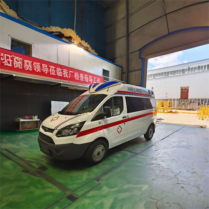 深圳出租私人救护车联系电话