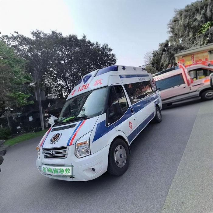 深圳租赁私人救护车联系方式