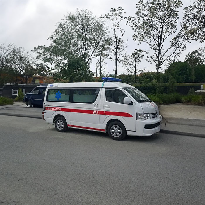 深圳出租救护车电话