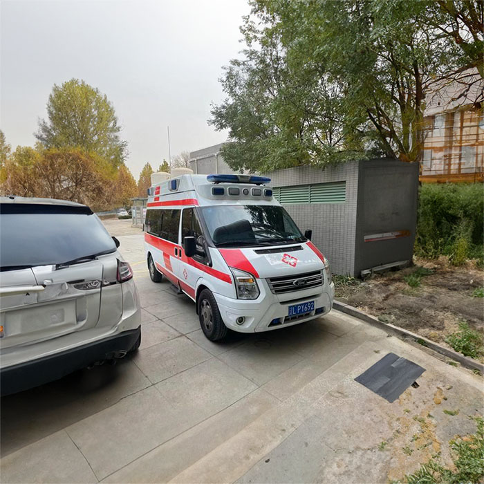 深圳租赁私人救护车电话号码