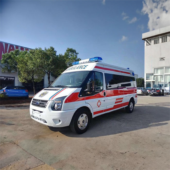 深圳租赁私人救护车联系方式