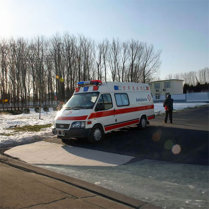深圳出租救护车