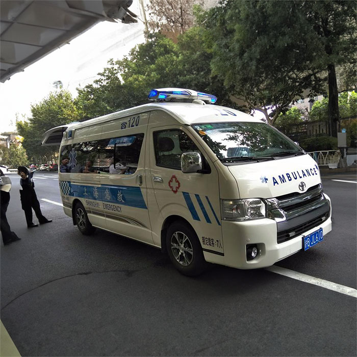 深圳租赁救护车电话号码