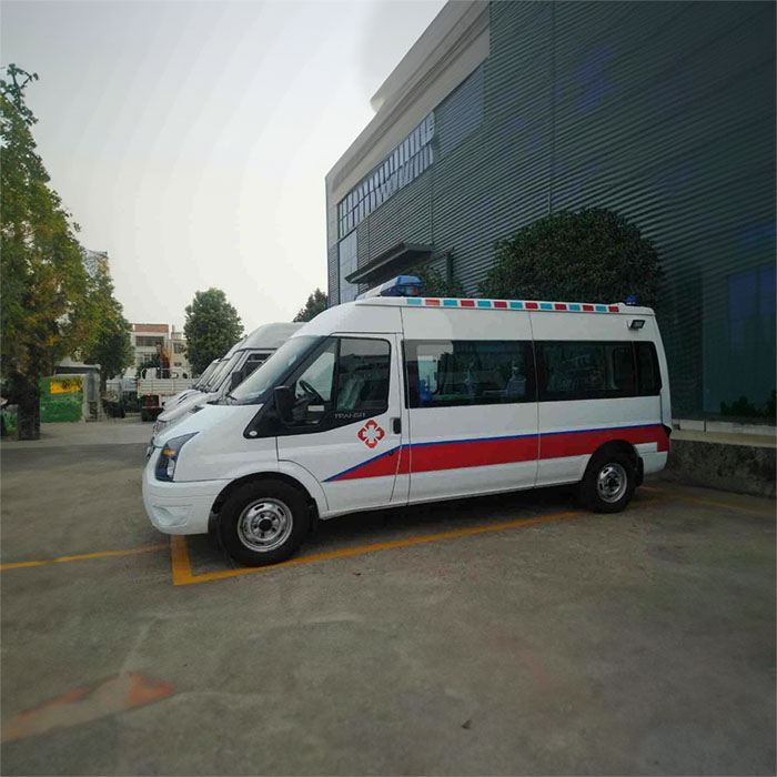 深圳租赁私人救护车电话号码