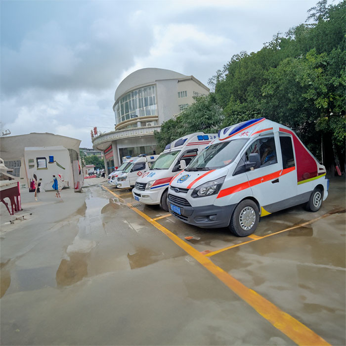 深圳出租私人救护车联系方式