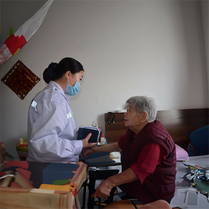 深圳租赁急救车电话