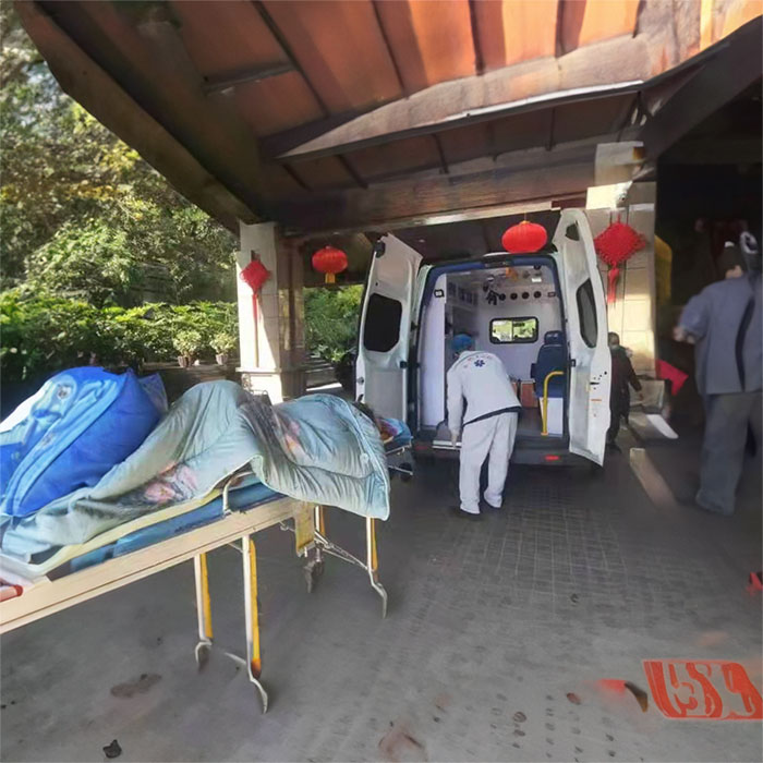 深圳出租救护车联系方式