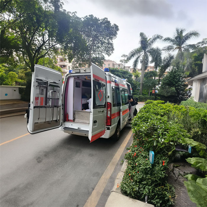 深圳出租私人救护车联系方式