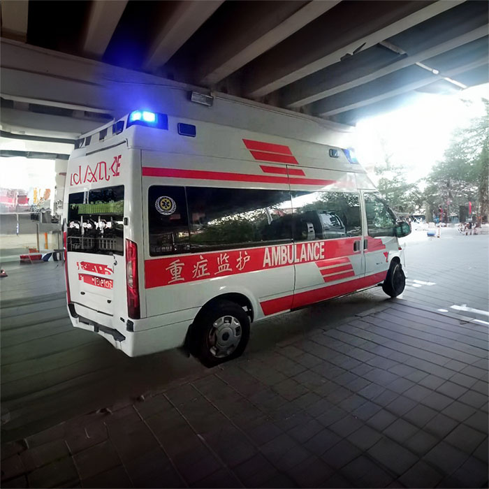 深圳出租私人救护车联系电话