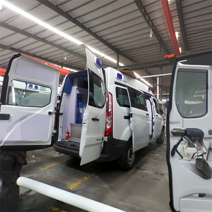 深圳出租急救车联系电话