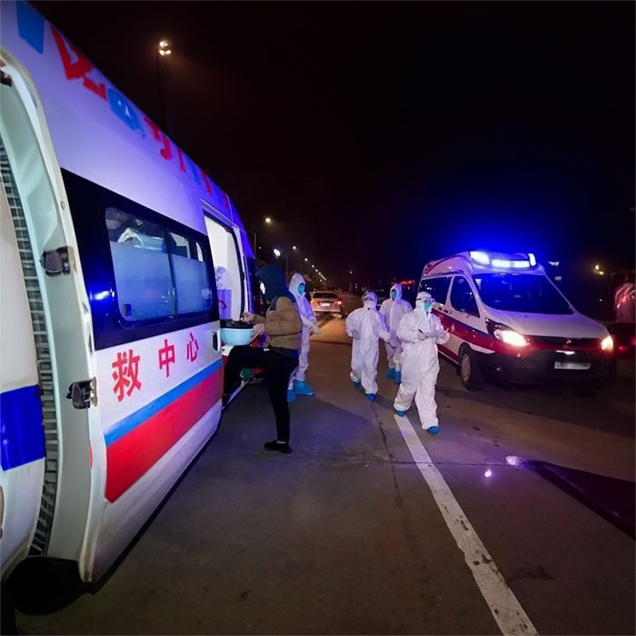 深圳出租私人救护车联系方式