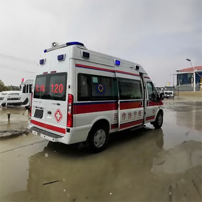 深圳租赁私人救护车联系电话