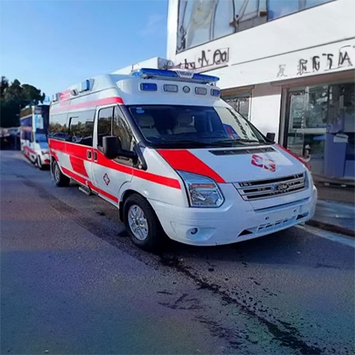 深圳租赁私人救护车联系方式
