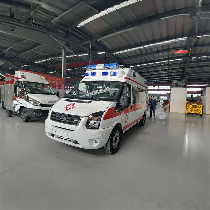 深圳租赁私人救护车联系方式