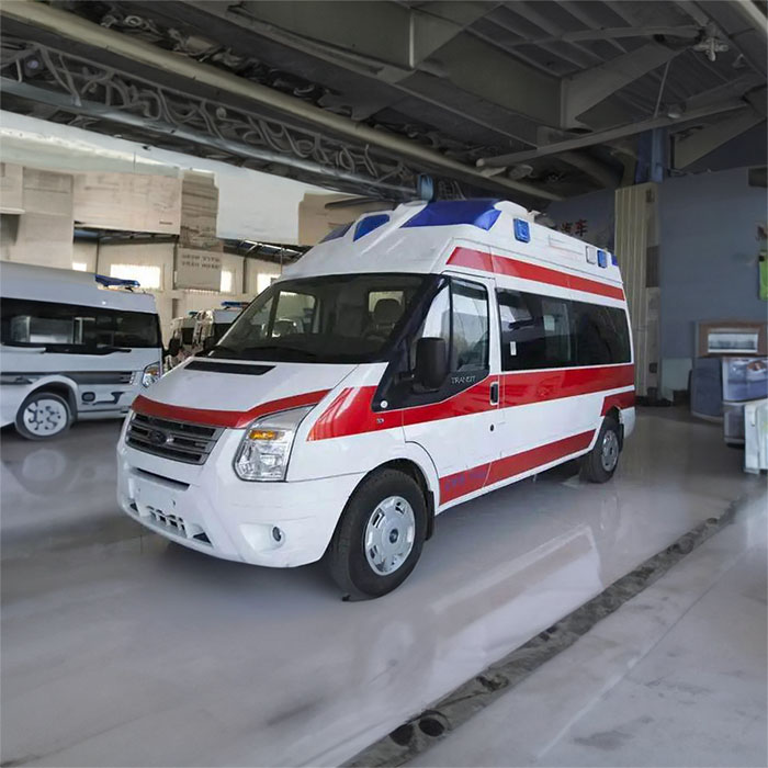 深圳出租私人救护车联系电话