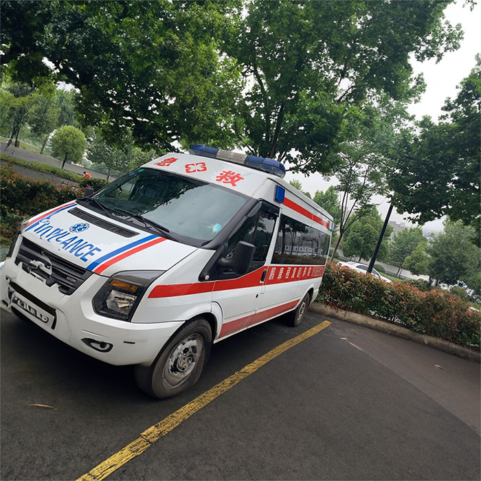 深圳出租急救车联系电话