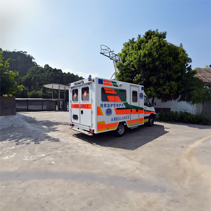 深圳租赁救护车电话