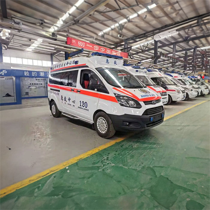 深圳租赁私人救护车联系方式