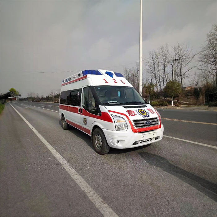 深圳租赁私人救护车联系方式