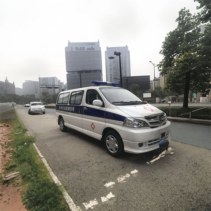深圳租赁救护车联系电话