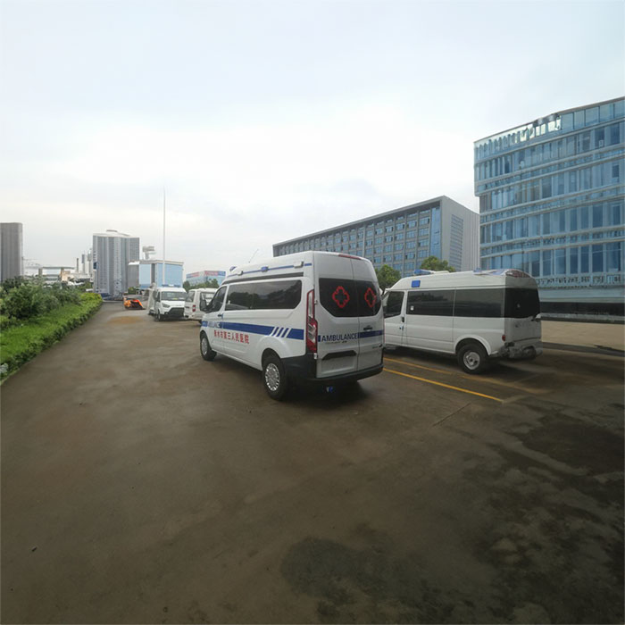 深圳出租救护车电话