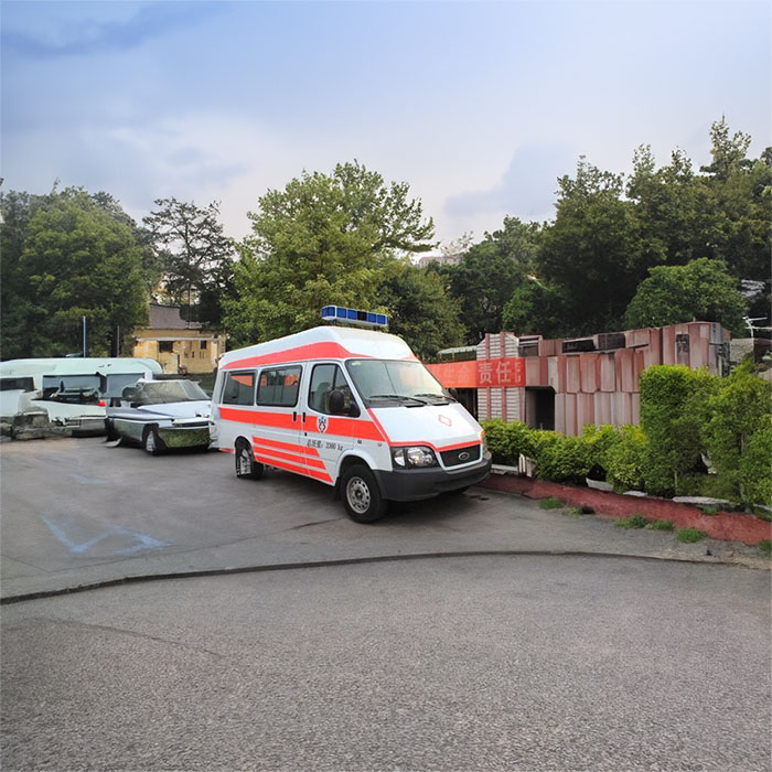 深圳出租救护车联系电话