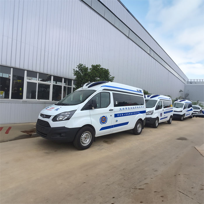 深圳出租救护车联系电话