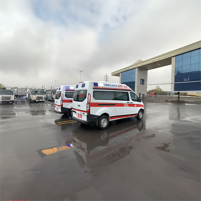 深圳租赁私人救护车联系方式