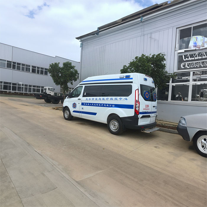 深圳出租私人救护车电话号码