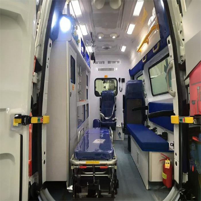 深圳出租私人救护车联系电话