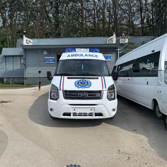 深圳租赁私人救护车联系电话