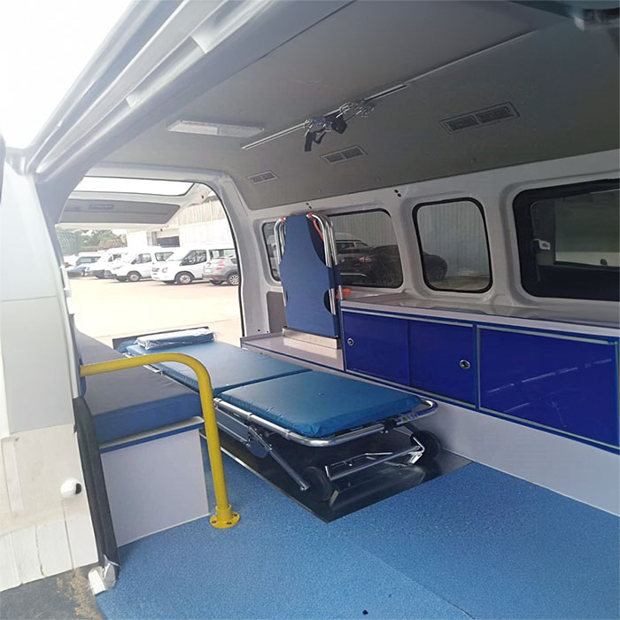 深圳出租私人救护车联系方式