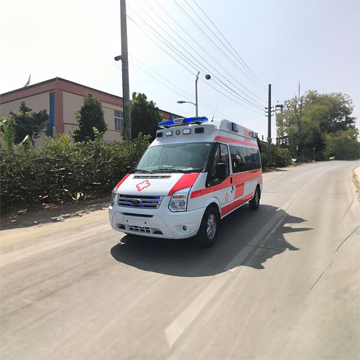 深圳租赁私人救护车联系方式