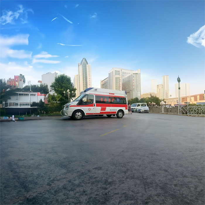 深圳租赁私人救护车联系电话